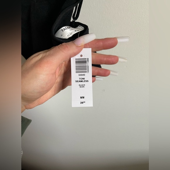 Aritzia Low-Back Bralette - Picture 2 of 3